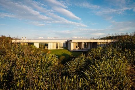 Photo of property in 82 Delamore Drive, Oneroa, Waiheke Island, 1081