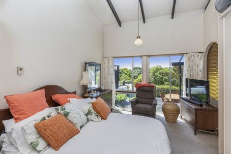 Photo of property in 14 Happy Home Road, Westmorland, Christchurch, 8025