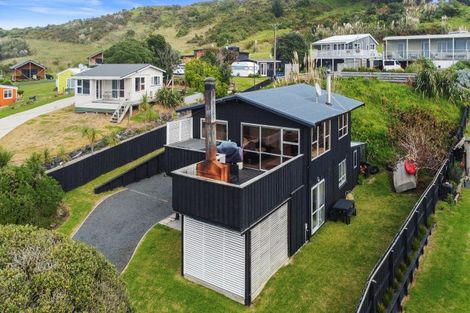 Photo of property in 8 Wainamu Road, Raglan, 3297