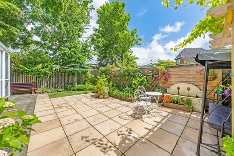 Photo of property in 56 Whitemans Road, Silverstream, Upper Hutt, 5019