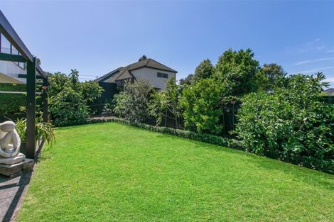 Photo of property in 101a Te Kawa Road, Greenlane, Auckland, 1061