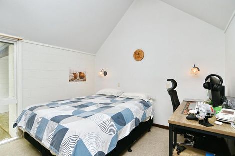 Photo of property in 2/4 Egmont Place, Bishopdale, Christchurch, 8051