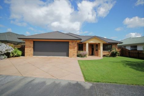 Photo of property in 11 Homewood Avenue, Levin, 5510