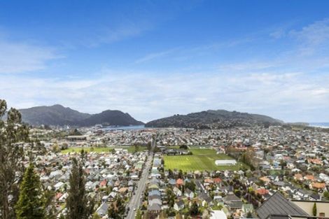 Photo of property in 77 Easther Crescent, Kew, Dunedin, 9012