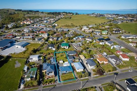 Photo of property in 17 Bayview Street, Kaikoura, 7300