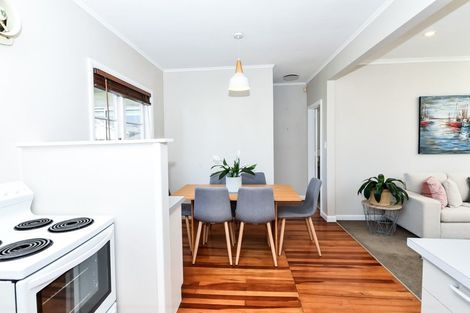 Photo of property in 20 Odette Street, Bader, Hamilton, 3206