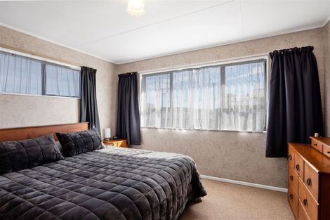 Photo of property in 18 Rimu Street, Hawera, 4610