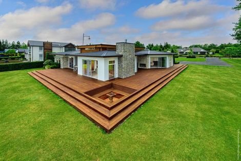 Photo of property in 28 Oakgrove Drive, Rangiora, 7400