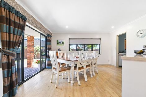 Photo of property in 3 Kenneth Place, Rototuna, Hamilton, 3210