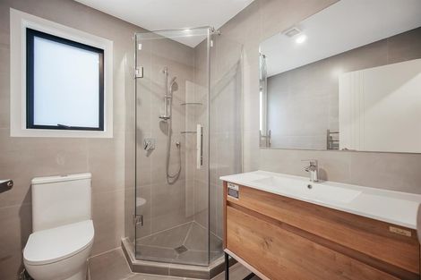 Photo of property in 1 Aramata Road, Papakura, 2110