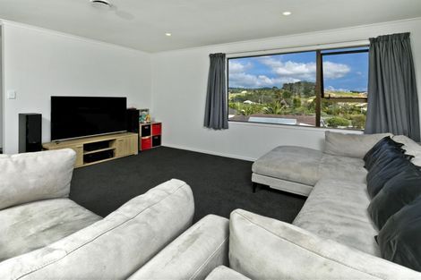 Photo of property in 20 Kellett Road, Ranui, Auckland, 0612