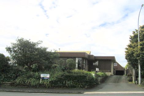 Photo of property in 16 Mitcham Avenue, Forest Lake, Hamilton, 3200