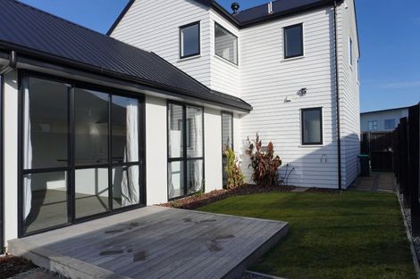 Photo of property in 28 Sholto Duncan Crescent, Halswell, Christchurch, 8025