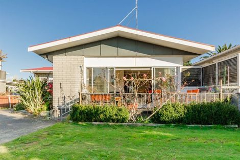 Photo of property in 14 Middleton Road, Paraparaumu Beach, Paraparaumu, 5032