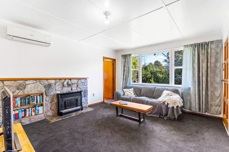 Photo of property in 666 Main Road North, Te Marua, Upper Hutt, 5018