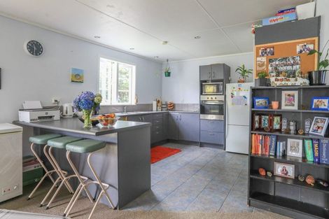 Photo of property in 200 Edward Street, Coromandel, 3506