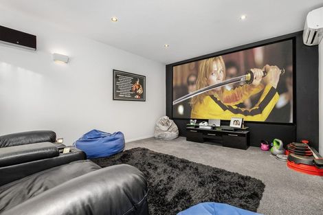 Photo of property in 57a Ribbonwood Crescent, Goodwood Heights, Auckland, 2105