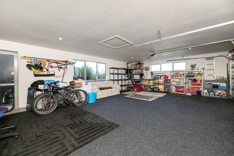 Photo of property in 1037 Papamoa Beach Road, Papamoa Beach, Papamoa, 3118