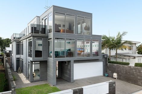 Photo of property in 73 Oceanview Road, Mount Maunganui, 3116
