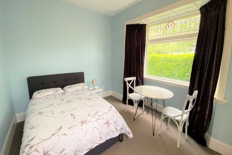 Photo of property in 19 Taupata Street, Redcliffs, Christchurch, 8081