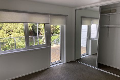 Photo of property in 54a Vandeleur Avenue, Birkdale, Auckland, 0626