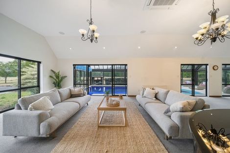 Photo of property in 923 Hoskyns Road, West Melton, Christchurch, 7671