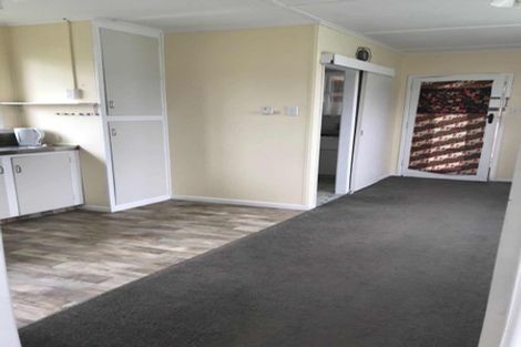 Photo of property in 58 Glendale Road, Glen Eden, Auckland, 0602