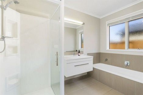 Photo of property in 18 Chalgrove Road, Huntington, Hamilton, 3210