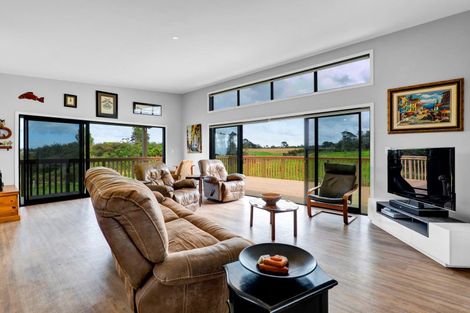 Photo of property in 621 Climie Road, Cardiff, Stratford, 4391