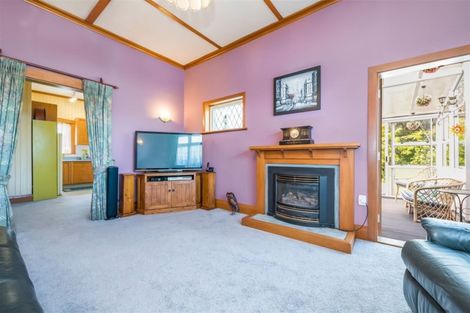Photo of property in 47 Cambridge Terrace, Waiwhetu, Lower Hutt, 5010