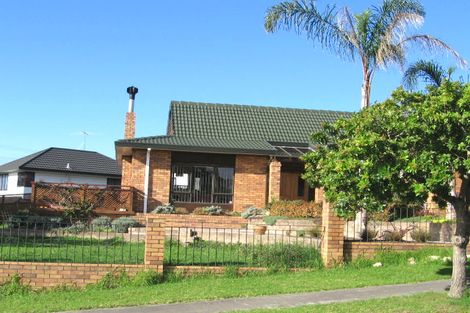 Photo of property in 2/24 Leicester Parade, Somerville, Auckland, 2014