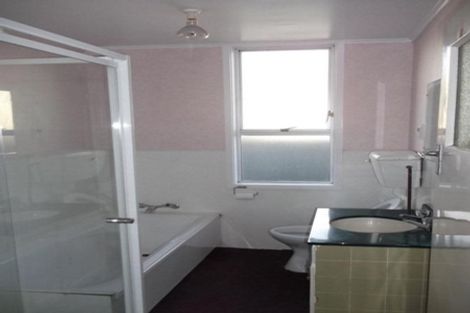 Photo of property in 294 Princes Street, Strathern, Invercargill, 9812