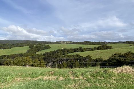 Photo of property in 8 Starlight Place, Langs Beach, 0582