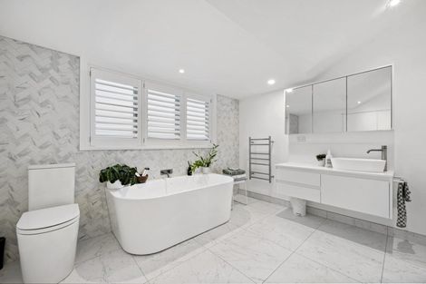 Photo of property in 44 Mcfarlane Street, Mount Victoria, Wellington, 6011