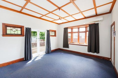 Photo of property in 2 Landsdown Court, Roslyn, Palmerston North, 4414