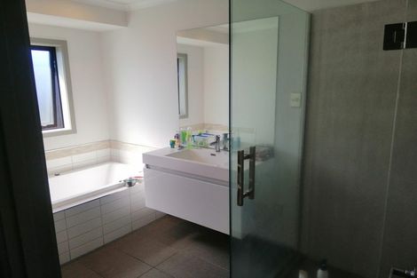 Photo of property in 5 Vanquish Place, Flagstaff, Hamilton, 3210