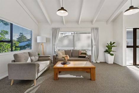 Photo of property in 2/18 Morton Avenue, Forrest Hill, Auckland, 0620