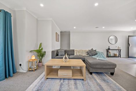 Photo of property in 3 Perla Road, Pukekohe, 2120