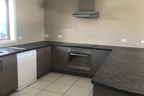 Photo of property in 43 Factory Road, Belfast, Christchurch, 8051