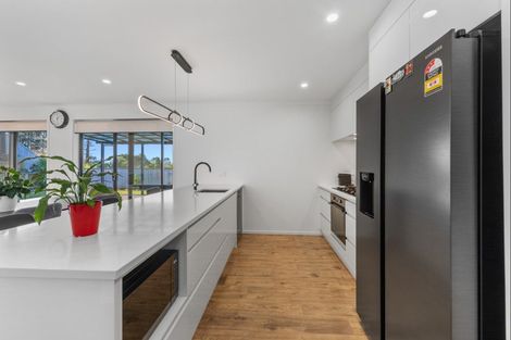 Photo of property in 31 Atutahi Street, Hurdon, New Plymouth, 4310