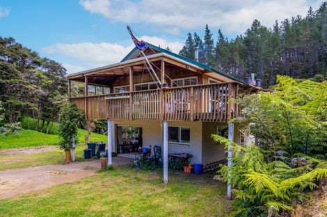 Photo of property in 1697 Russell Road, Helena Bay, Hikurangi, 0184