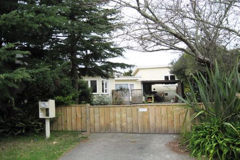 Photo of property in 58 Makora Road, Otaihanga, Paraparaumu, 5036