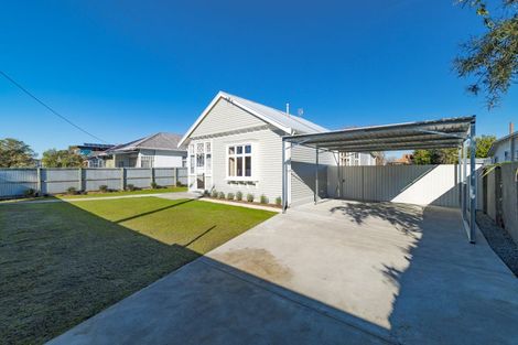 Photo of property in 354 Keyes Road, New Brighton, Christchurch, 8083