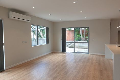 Photo of property in 58b Staveley Avenue, Mount Roskill, Auckland, 1041
