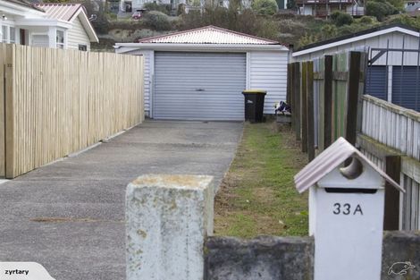 Photo of property in 33a Findlay Street, Tawa, Wellington, 5028