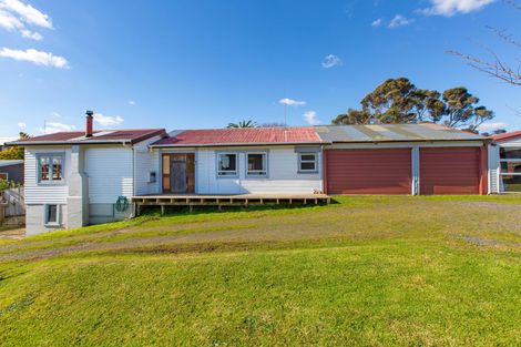 Photo of property in 29 Wallis Street, Raglan, 3225