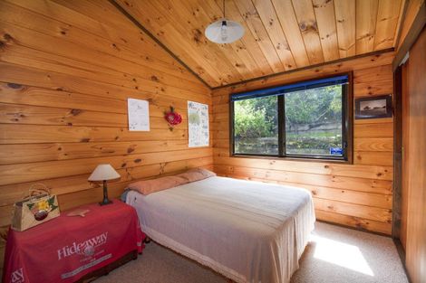 Photo of property in 21 Burns Road, Hospital Hill, Napier, 4110