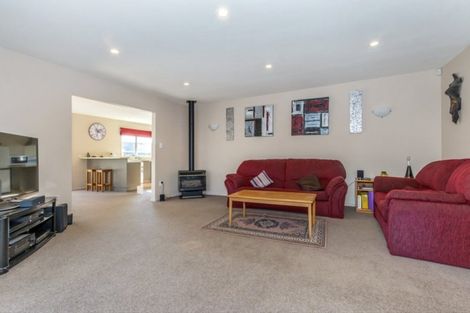 Photo of property in 1 Munro Street, Redwood, Christchurch, 8051