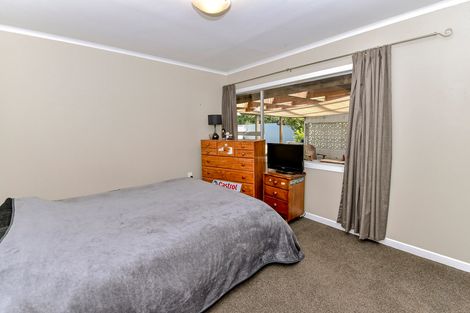 Photo of property in 14 Snowden Place, Opaheke, Papakura, 2113
