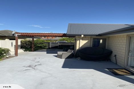 Photo of property in 6 Bayliss Close, Northwood, Christchurch, 8051